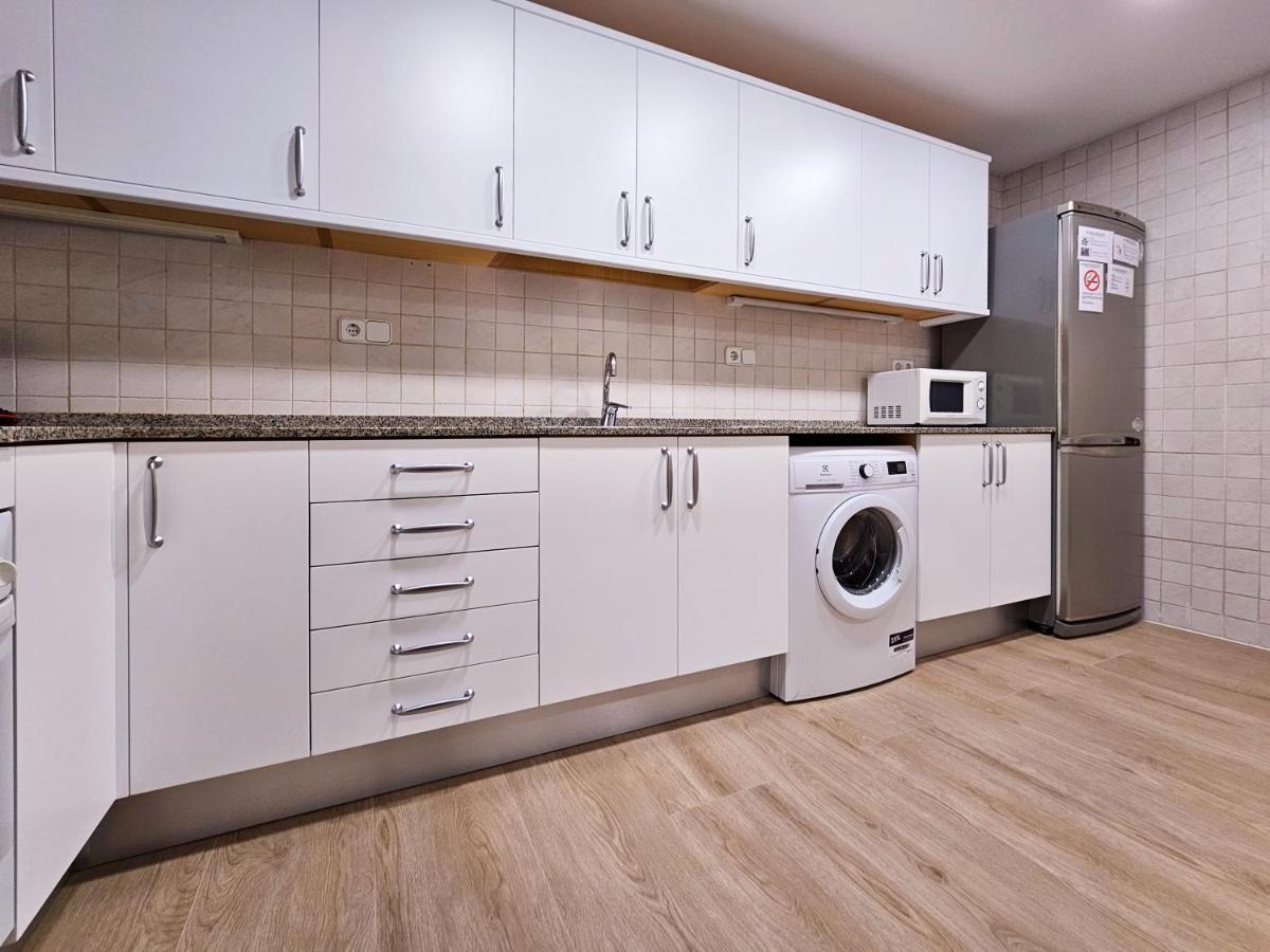 Classbedroom Park Gueell Apartment Barcellona Esterno foto